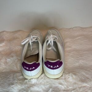 Veja White and Purple Women's Sneakers